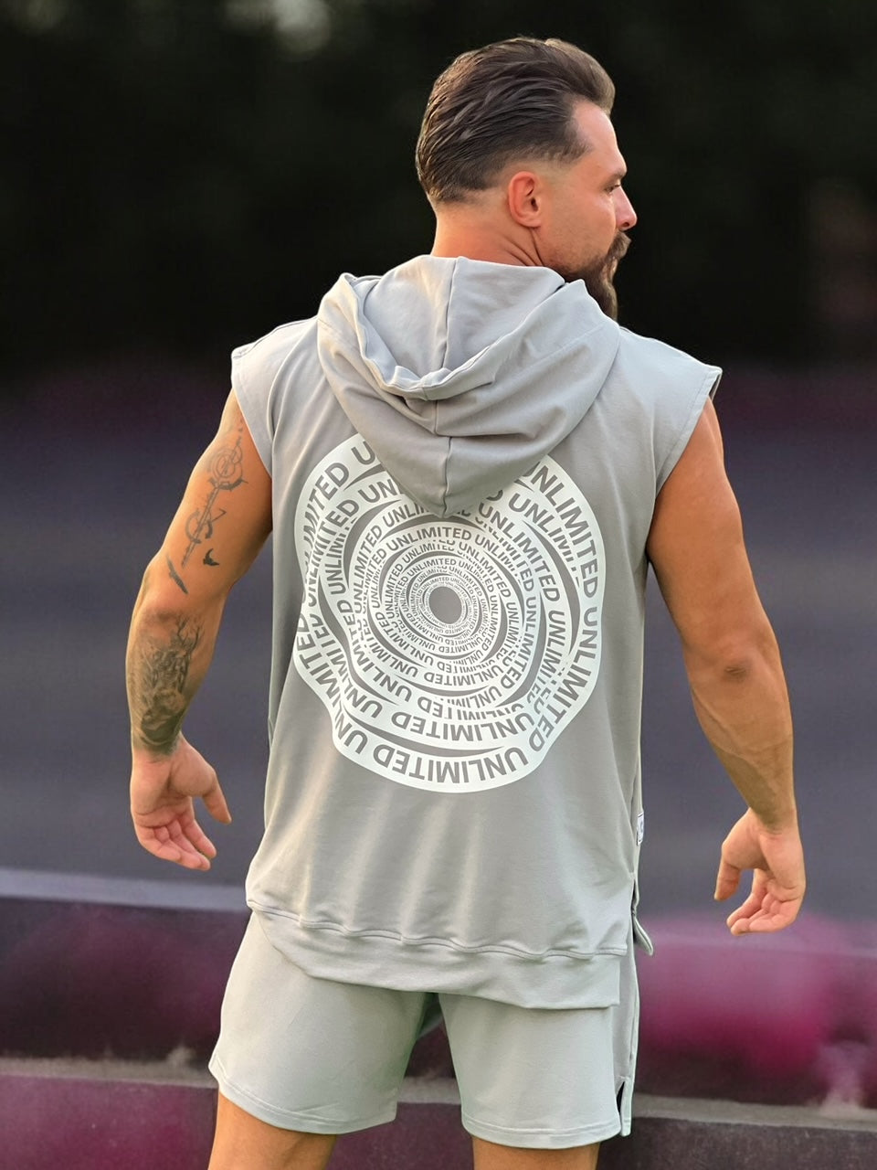 over size light blend sleeveless hoodie