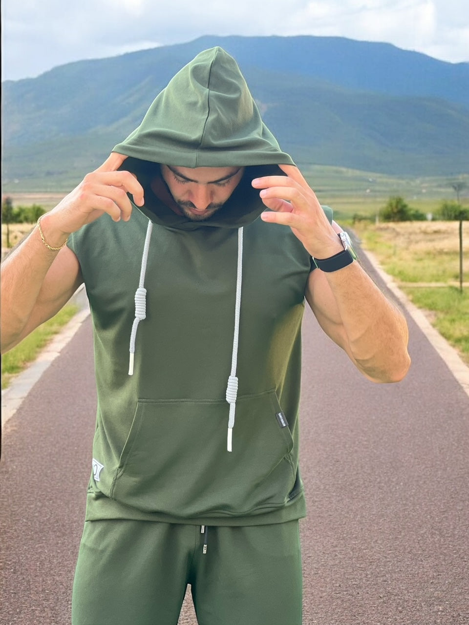 over size light blend sleeveless hoodie